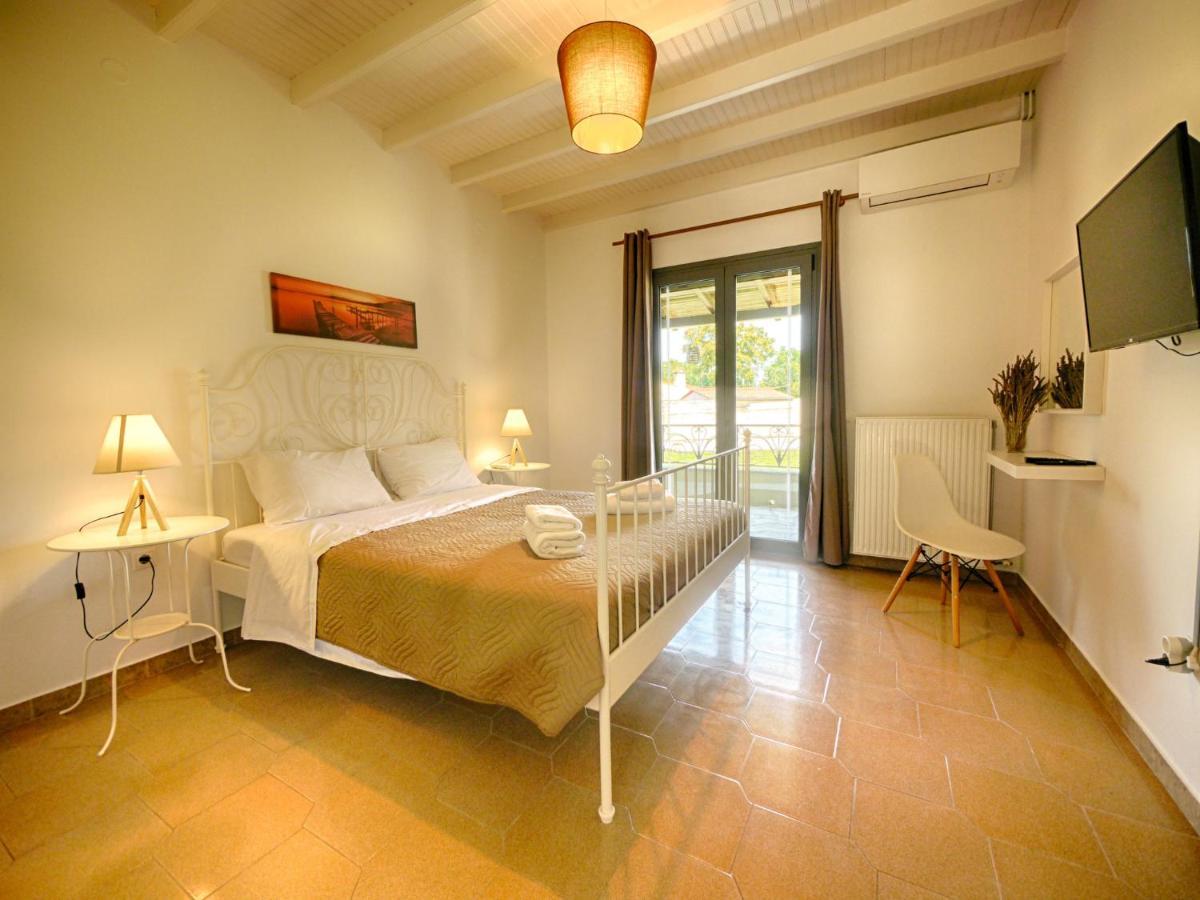 Cozy Family Friendly With Large Garden Close To Beaches - Dirella *