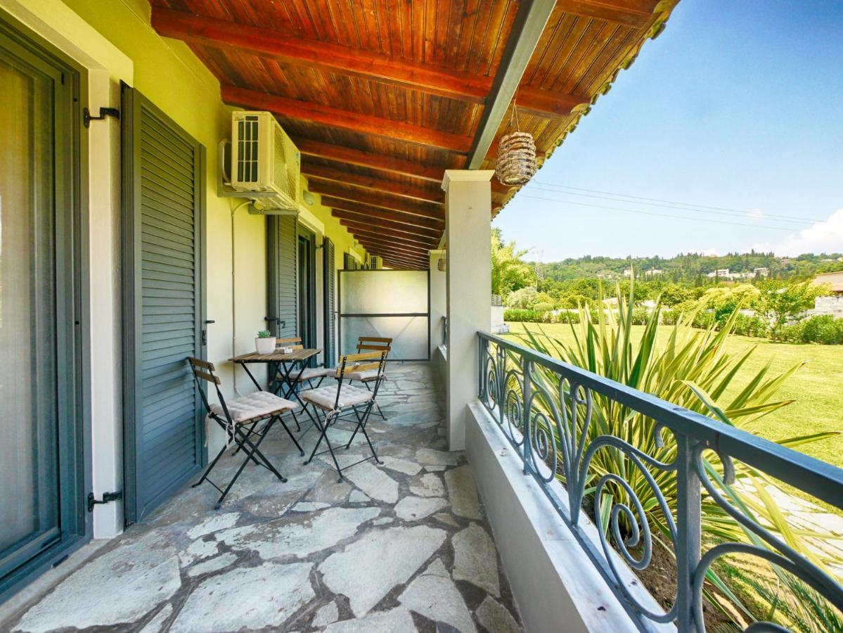 Cozy Family Friendly With Large Garden Close To Beaches - Dirella Apartment Kynopiástai