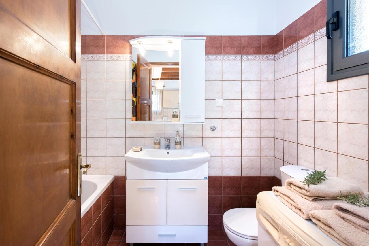 Cozy Family Friendly With Large Garden Close To Beaches - Dirella Apartment