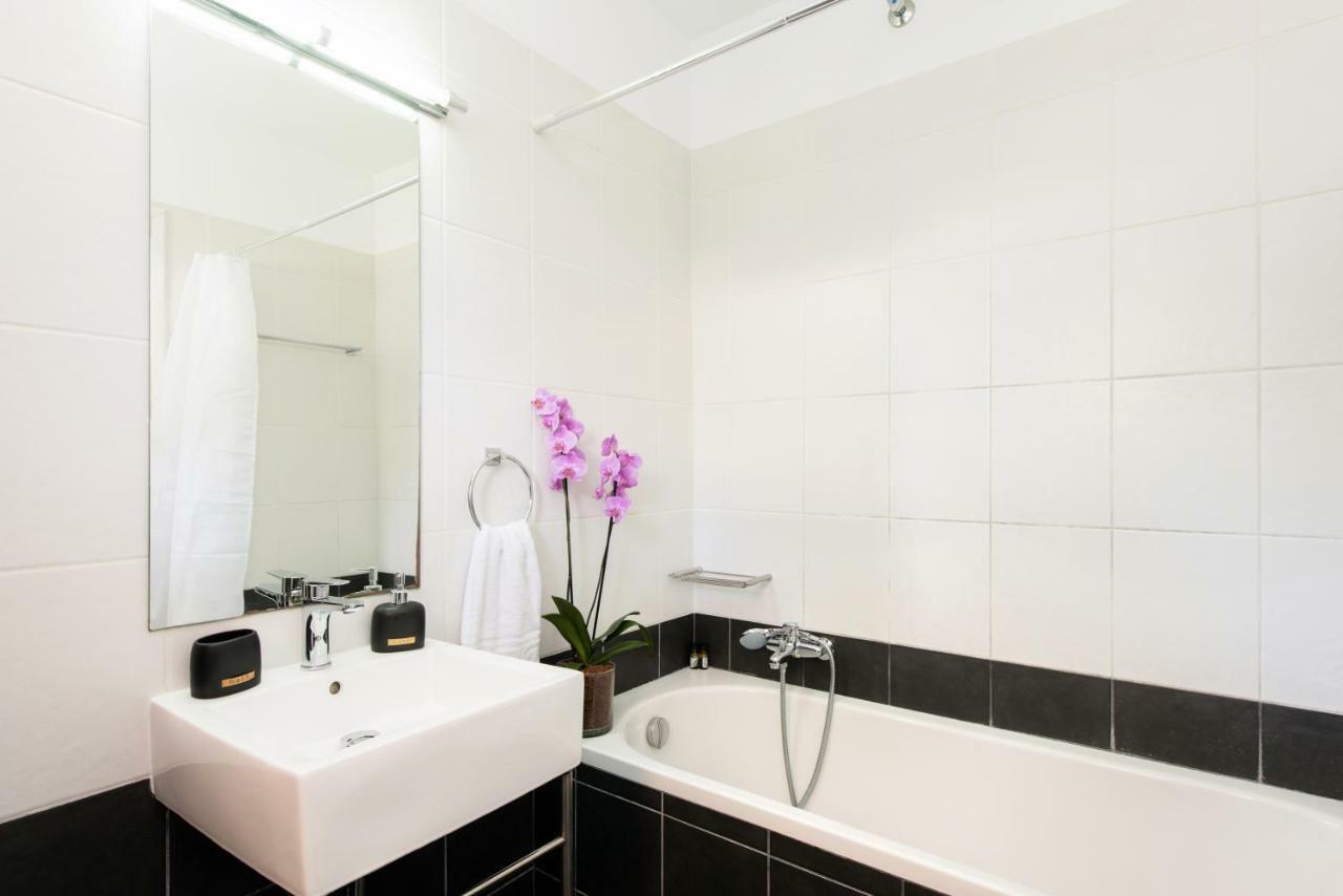 Cozy Family Friendly With Large Garden Close To Beaches - Dirella Kynopiástai