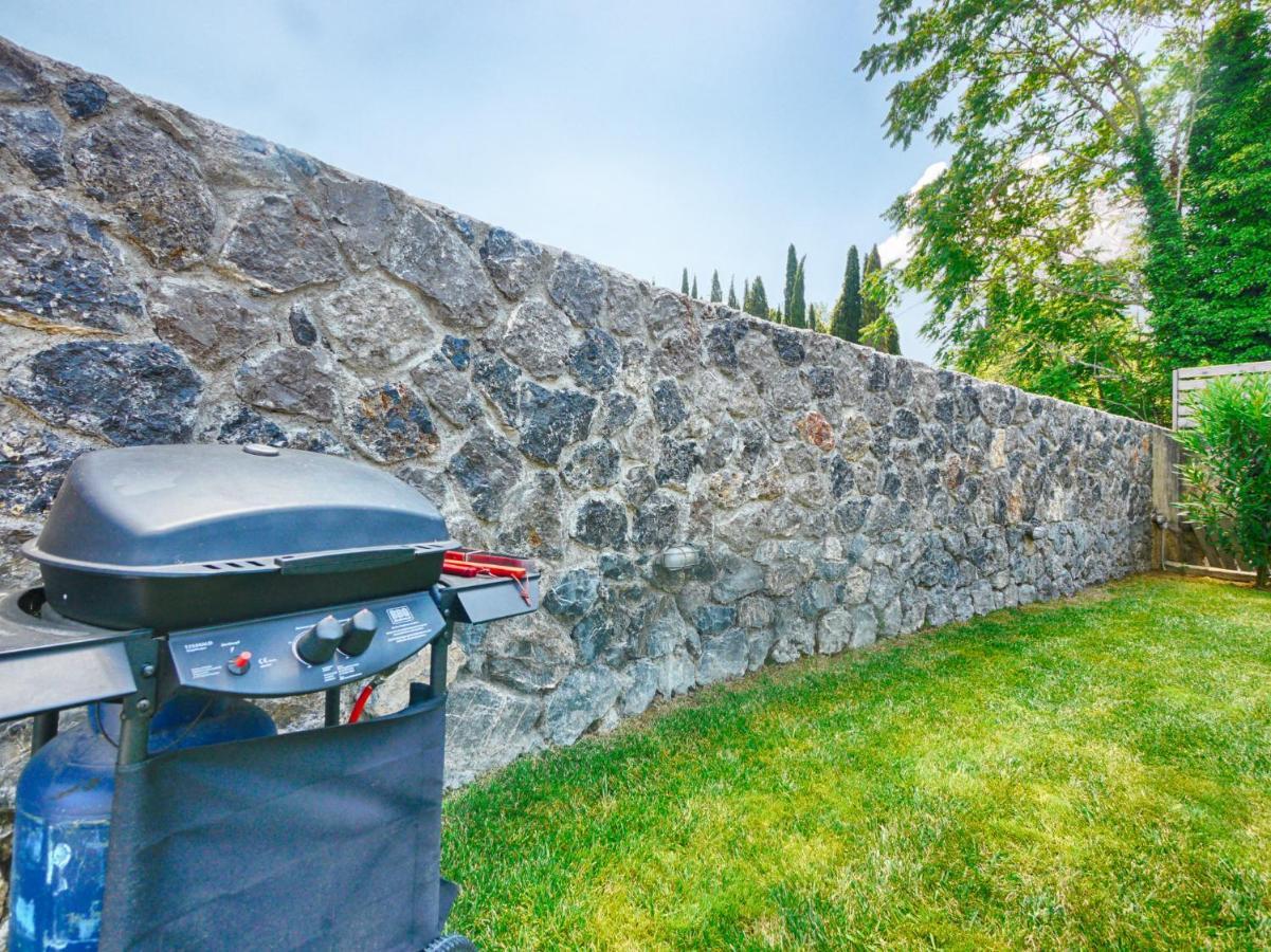 Cozy Family Friendly With Large Garden Close To Beaches - Dirella * Kynopiástai